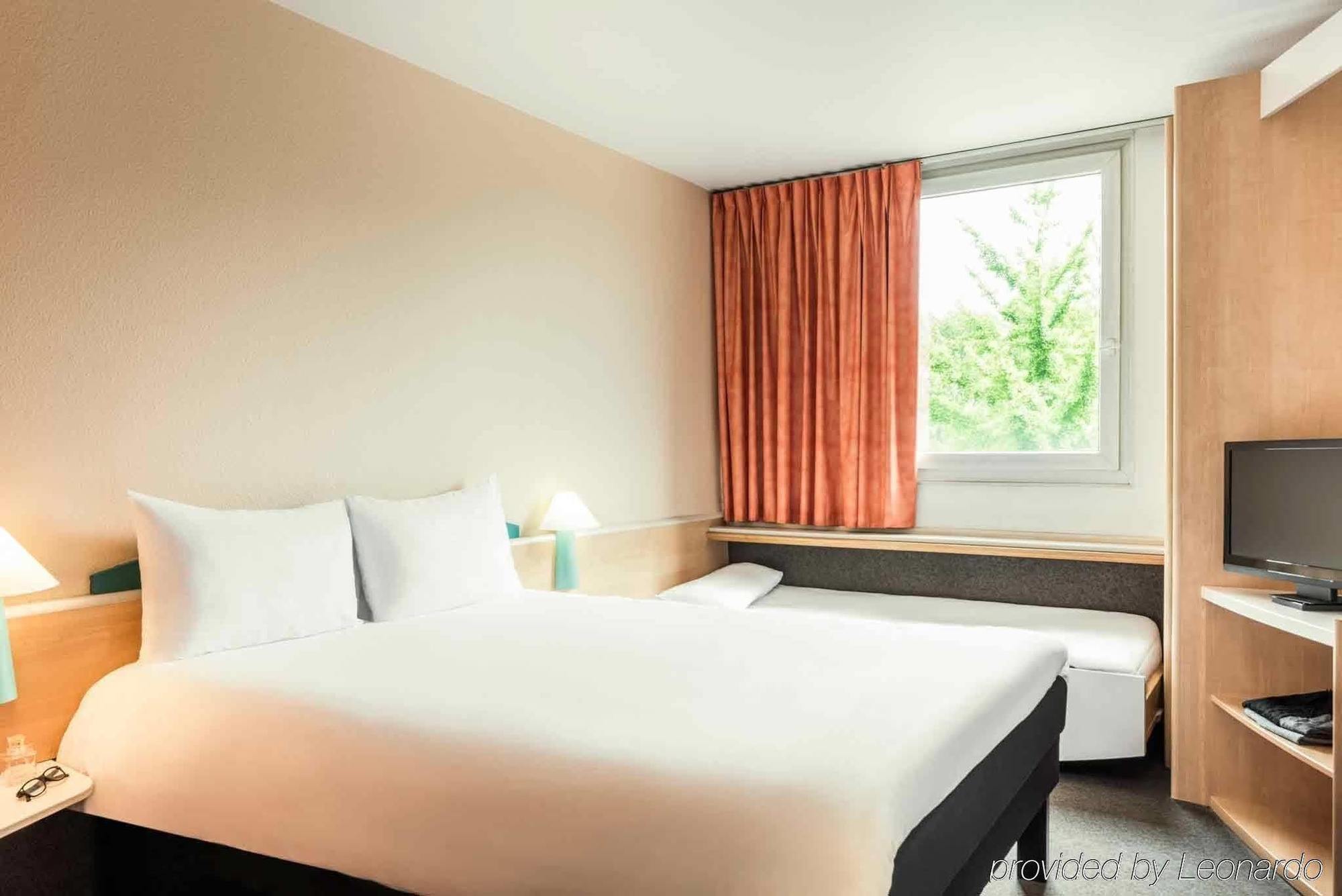 Ibis Paris Saint-Denis Stade Sud מראה חיצוני תמונה